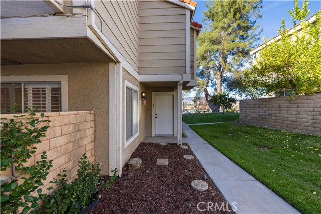 Detail Gallery Image 24 of 27 For 31311 the Old Rd #B,  Castaic,  CA 91384 - 3 Beds | 2/1 Baths