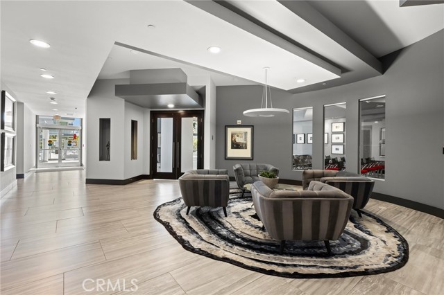 400 W Ocean Boulevard, Long Beach CA: https://media.crmls.org/medias/381c4679-9a88-43e2-8d1b-caa06f41048f.jpg