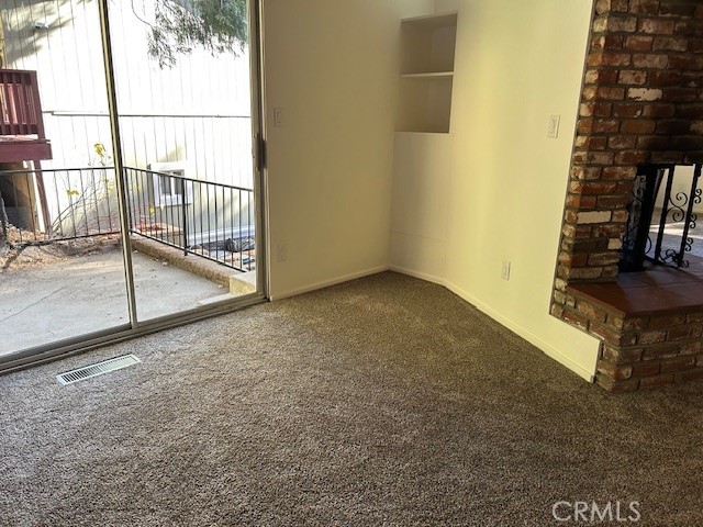 22348 Glenwood, Crestline CA: https://media.crmls.org/medias/381d5208-3849-42fc-a6b0-5e6cbc405bd3.jpg