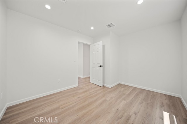 Detail Gallery Image 12 of 20 For 252 W Tujunga #101,  Burbank,  CA 91502 - 2 Beds | 2 Baths