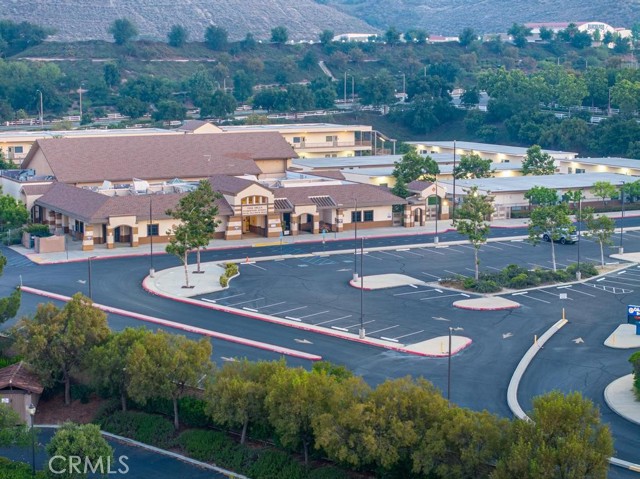 26052 Shadow Rock Lane, Valencia CA: https://media.crmls.org/medias/381e0f3f-583f-4182-97f5-326d8d7ce118.jpg