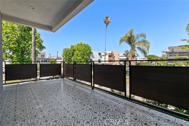 Detail Gallery Image 22 of 37 For 14438 Tiara St, Sherman Oaks,  CA 91401 - 3 Beds | 2/1 Baths