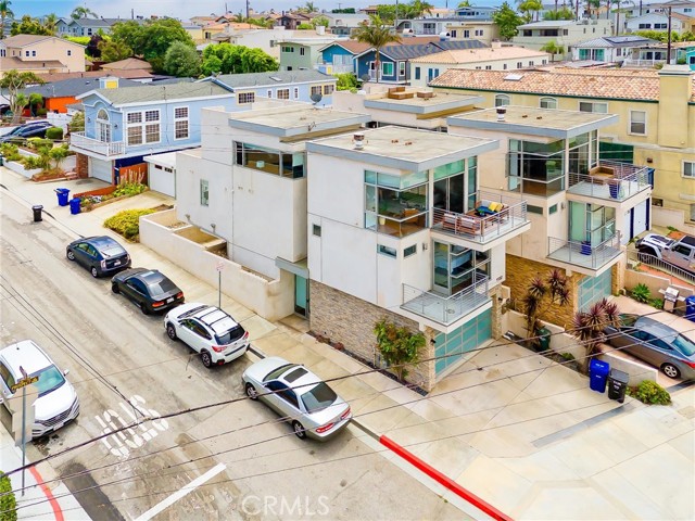 1132 Prospect Avenue, Hermosa Beach, California 90254, 4 Bedrooms Bedrooms, ,4 BathroomsBathrooms,Residential,For Sale,Prospect,PV24149909