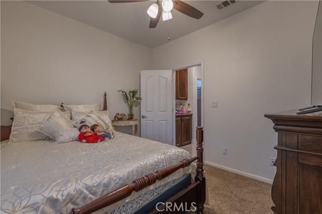 Detail Gallery Image 17 of 23 For 18539 Yuba St, Hesperia,  CA 92345 - 4 Beds | 2 Baths