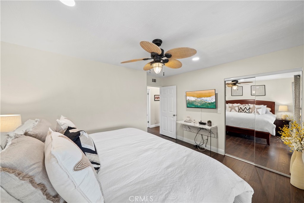 MLS #OC25267288 image #28