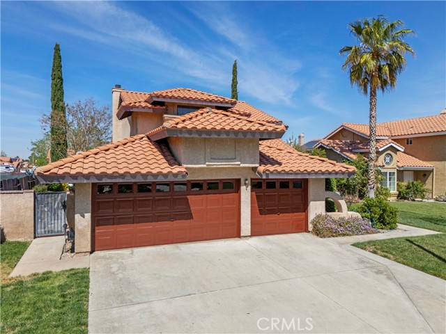 Detail Gallery Image 2 of 54 For 5361 Karling Pl, Palmdale,  CA 93552 - 4 Beds | 3 Baths