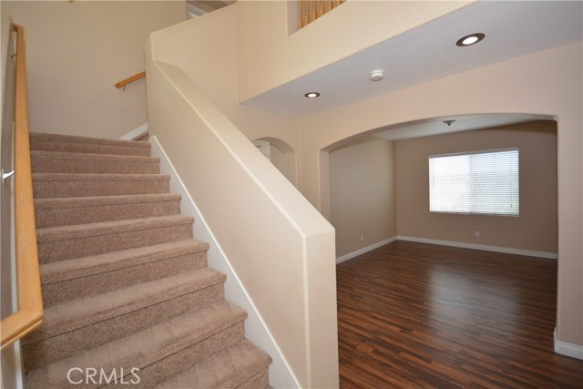 Detail Gallery Image 7 of 29 For 44982 Camino Veste, Temecula,  CA 92592 - 3 Beds | 2/1 Baths