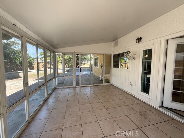 Detail Gallery Image 12 of 14 For 1341 S Pembrooke #B,  Anaheim,  CA 92804 - 1 Beds | 1 Baths