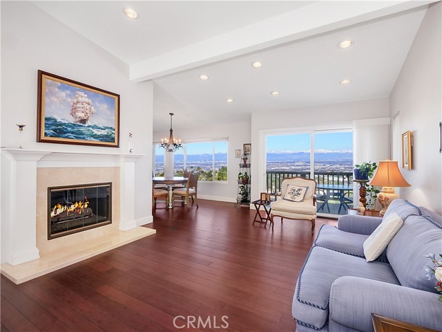 17 Avocado Lane, Rolling Hills Estates, California 90274, 2 Bedrooms Bedrooms, ,3 BathroomsBathrooms,Residential,Sold,Avocado,PV22001588 17 Avocado Lane, Rolling Hills Estates, California 90274, 2 Bedrooms Bedrooms, ,3 BathroomsBathrooms,Residential,Sold,Avocado,PV22001588