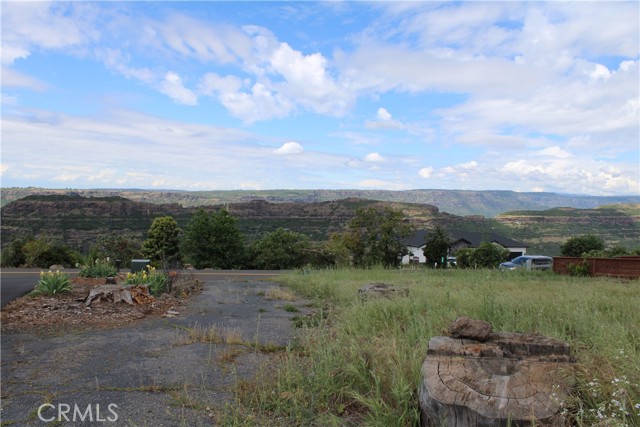 Image 3 of 12 For 6096 Cliff  