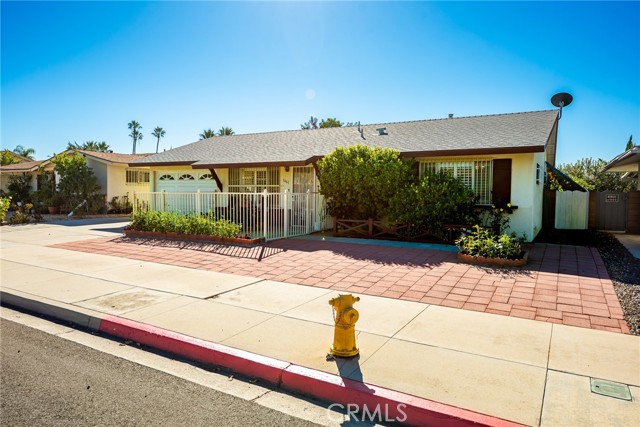 Detail Gallery Image 2 of 25 For 1461 W Mayberry, Hemet,  CA 92543 - 2 Beds | 2 Baths