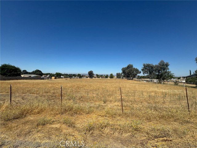 Detail Gallery Image 4 of 7 For 5195 Whispering Oak Way, Paso Robles,  CA 93446 - – Beds | – Baths