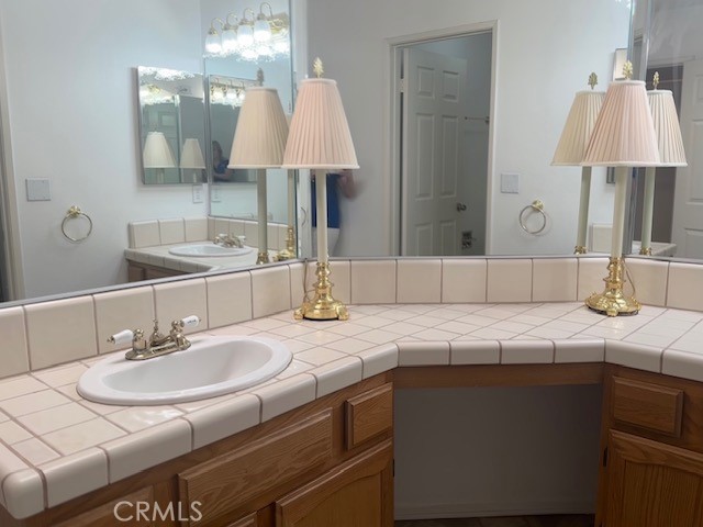 19080 Elm Drive, Apple Valley CA: https://media.crmls.org/medias/38279e6f-2b0f-44ab-ac98-b9ed28b9e043.jpg