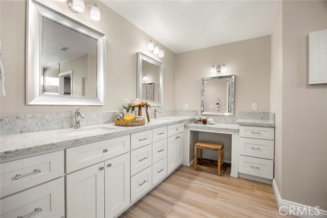 Detail Gallery Image 18 of 30 For 2108 via Caliente, Fullerton,  CA 92833 - 5 Beds | 4 Baths