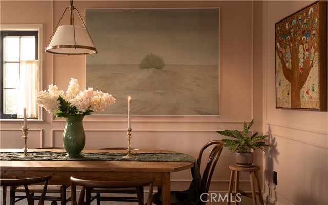 Image 20 of 53 For 734 Parkman