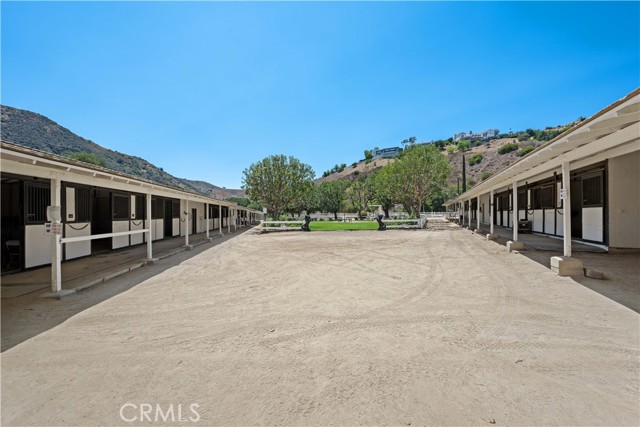 Detail Gallery Image 39 of 41 For 9 Zanja Ln, Bell Canyon,  CA 91307 - 4 Beds | 4/1 Baths