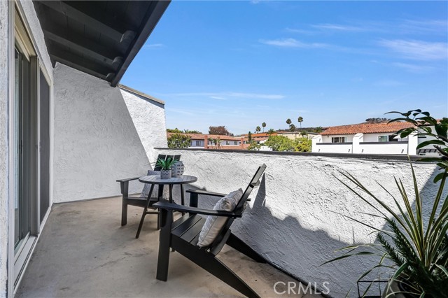 326 Plaza Estival, San Clemente CA: https://media.crmls.org/medias/3828f24f-9112-430a-9c09-0d307815c67a.jpg