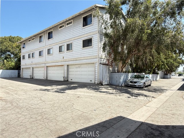 13945 Osborne Street C 104 photo 18