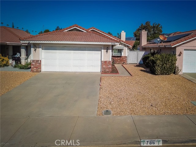 Detail Gallery Image 4 of 26 For 786 Zephyr, Hemet,  CA 92543 - 2 Beds | 2 Baths