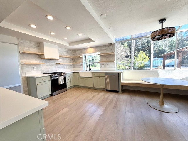 Detail Gallery Image 16 of 59 For 30219 Corte Cantera, Temecula,  CA 92591 - 4 Beds | 3/1 Baths