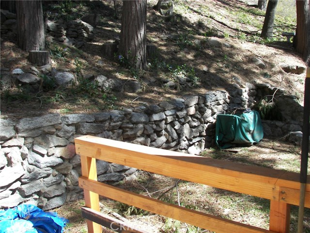 Detail Gallery Image 12 of 69 For 21636 Sawpit Canyon, Cedarpines Park,  CA 92322 - 3 Beds | 2 Baths