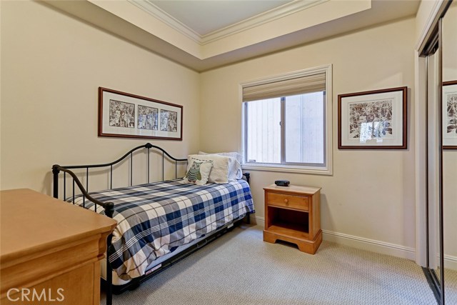 108 Helberta Avenue, Redondo Beach, California 90277, 4 Bedrooms Bedrooms, ,2 BathroomsBathrooms,Residential,Sold,Helberta,SB17041360