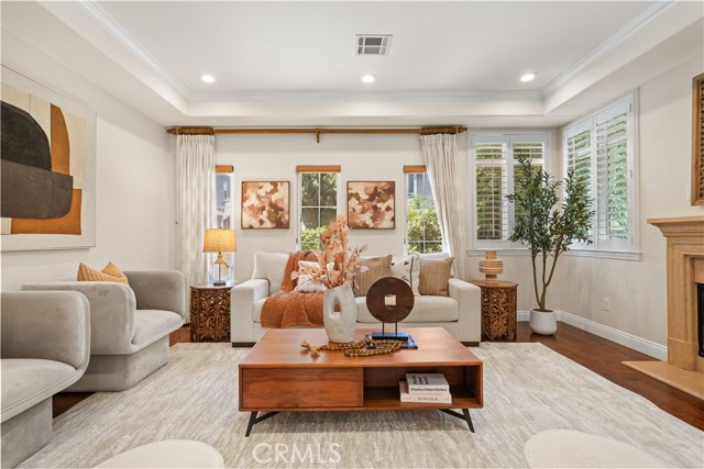 Front Image Thumbnail for CRTR26134978