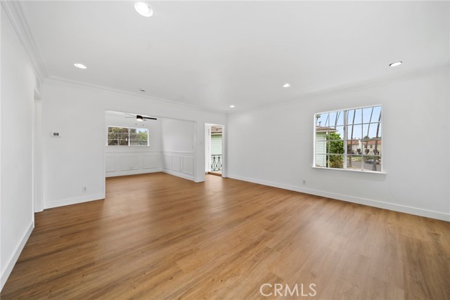 4431 Victoria Park Place, Los Angeles CA: https://media.crmls.org/medias/382b7854-c558-46a2-b519-eeabf4801de6.jpg