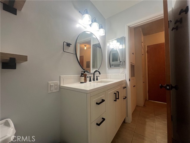 Detail Gallery Image 24 of 36 For 1525 E 2nd St #4,  Long Beach,  CA 90802 - 1 Beds | 1 Baths