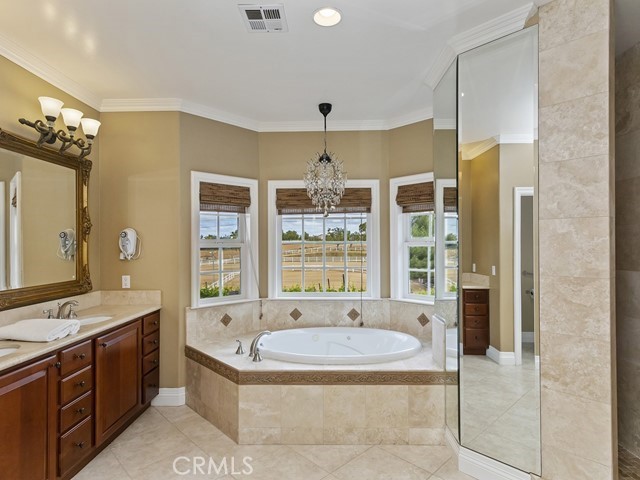 Detail Gallery Image 39 of 70 For 36090 Monte De Oro Rd, Temecula,  CA 92592 - 6 Beds | 5 Baths