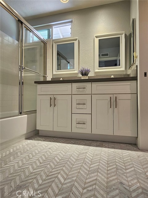 21351 Birdhollow Drive, Rancho Santa Margarita CA: https://media.crmls.org/medias/382c6d34-5607-4a09-9ea5-87ce71660acf.jpg