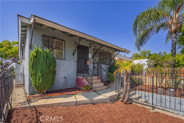 2653 Alice Street, Los Angeles CA: https://media.crmls.org/medias/382c6e72-675e-4d20-bfda-284c8b408779.jpg