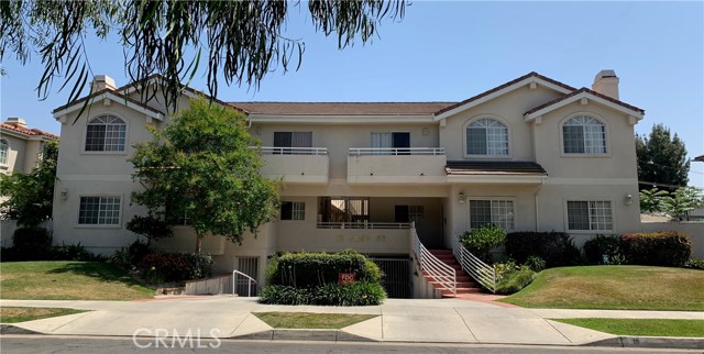 Detail Gallery Image 1 of 28 For 18 Fano St #8,  Arcadia,  CA 91006 - 3 Beds | 2/1 Baths