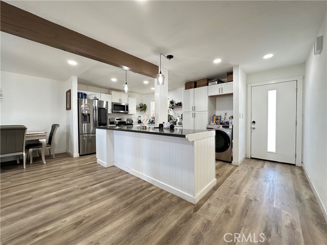 309 Santo Drive, San Jacinto CA: https://media.crmls.org/medias/382dade5-8fdb-462f-b9d3-294dedbb0b6c.jpg
