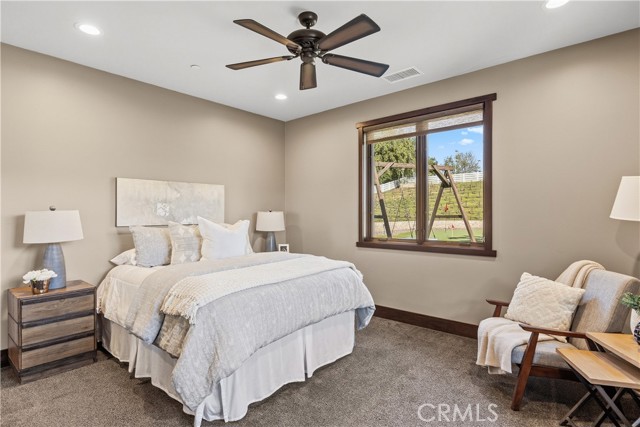 Detail Gallery Image 38 of 72 For 41570 Avenida Bordeaux, Temecula,  CA 92592 - 6 Beds | 4/1 Baths
