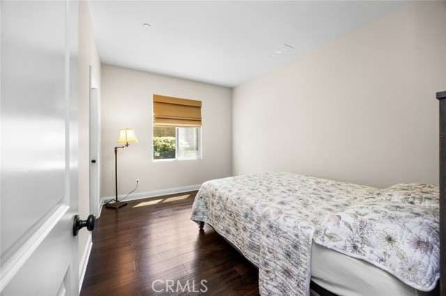 Detail Gallery Image 9 of 23 For 25589 Foxglove, Corona,  CA 92883 - 5 Beds | 3 Baths