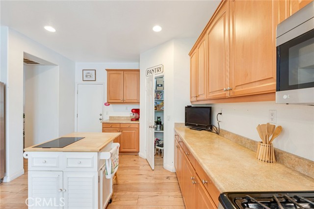 Detail Gallery Image 16 of 34 For 977 Saltbush, Hemet,  CA 92545 - 5 Beds | 2/1 Baths