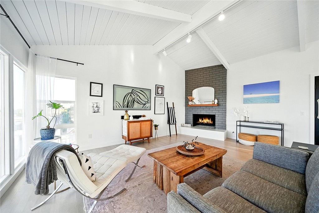 MLS #OC25133197 image #57
