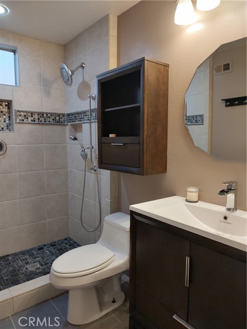 Detail Gallery Image 17 of 23 For 2894 Overland Ct, Highland,  CA 92346 - 4 Beds | 2 Baths