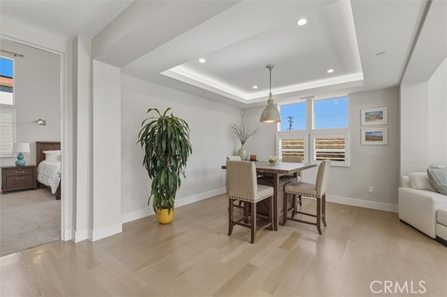 Detail Gallery Image 13 of 49 For 1729 Harriman Ln a,  Redondo Beach,  CA 90278 - 4 Beds | 3/1 Baths