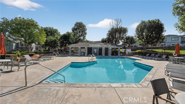 Detail Gallery Image 30 of 39 For 1761 Forum Way #D,  Corona,  CA 92881 - 3 Beds | 2/1 Baths