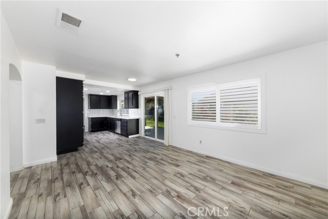 Detail Gallery Image 12 of 32 For 15645 Isleta, Moreno Valley,  CA 92551 - 3 Beds | 3 Baths