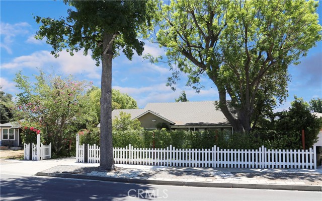 Detail Gallery Image 18 of 20 For 614 E I St #B,  Ontario,  CA 91764 - 1 Beds | 1 Baths