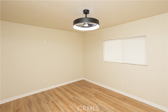 Detail Gallery Image 10 of 26 For 7877 Dundee Ave, Highland,  CA 92346 - 5 Beds | 2 Baths