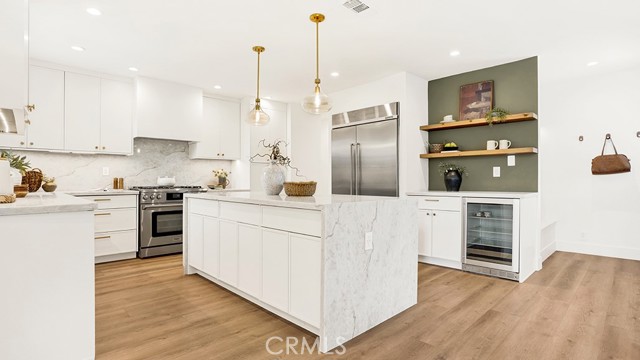 Detail Gallery Image 16 of 42 For 2735 Monogram, Long Beach,  CA 90815 - 5 Beds | 3 Baths