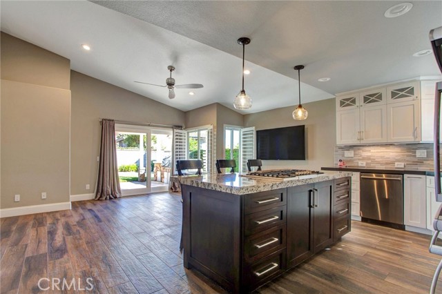 2963 Falconberg Drive, La Verne CA: https://media.crmls.org/medias/38362ad2-569a-4811-9bf3-d7edd0511401.jpg