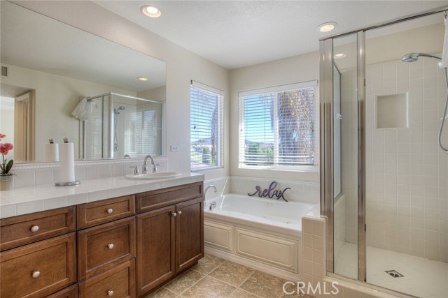 Detail Gallery Image 36 of 46 For 30005 Mickelson Way, Murrieta,  CA 92563 - 5 Beds | 3 Baths