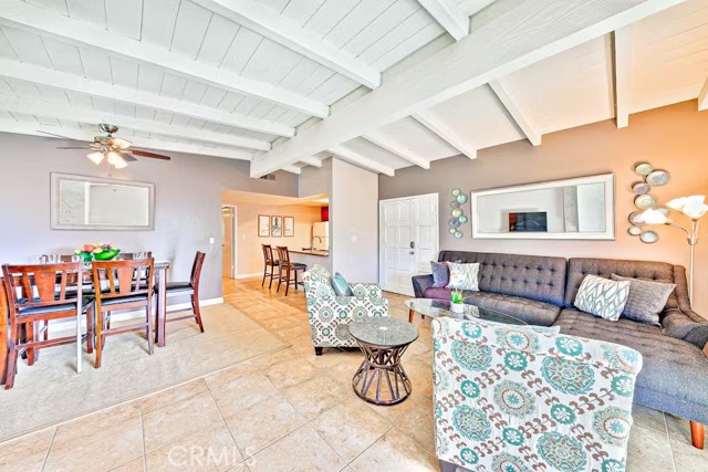 Detail Gallery Image 5 of 24 For 125 46th St #B,  Newport Beach,  CA 92663 - 3 Beds | 2 Baths