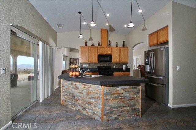 Detail Gallery Image 22 of 43 For 8207 Utah, Twentynine Palms,  CA 92277 - 4 Beds | 2/1 Baths