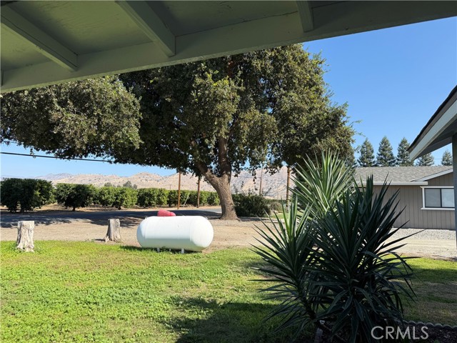 Detail Gallery Image 49 of 54 For 24323 Avenue 324, –,  CA 93286 - 3 Beds | 2 Baths